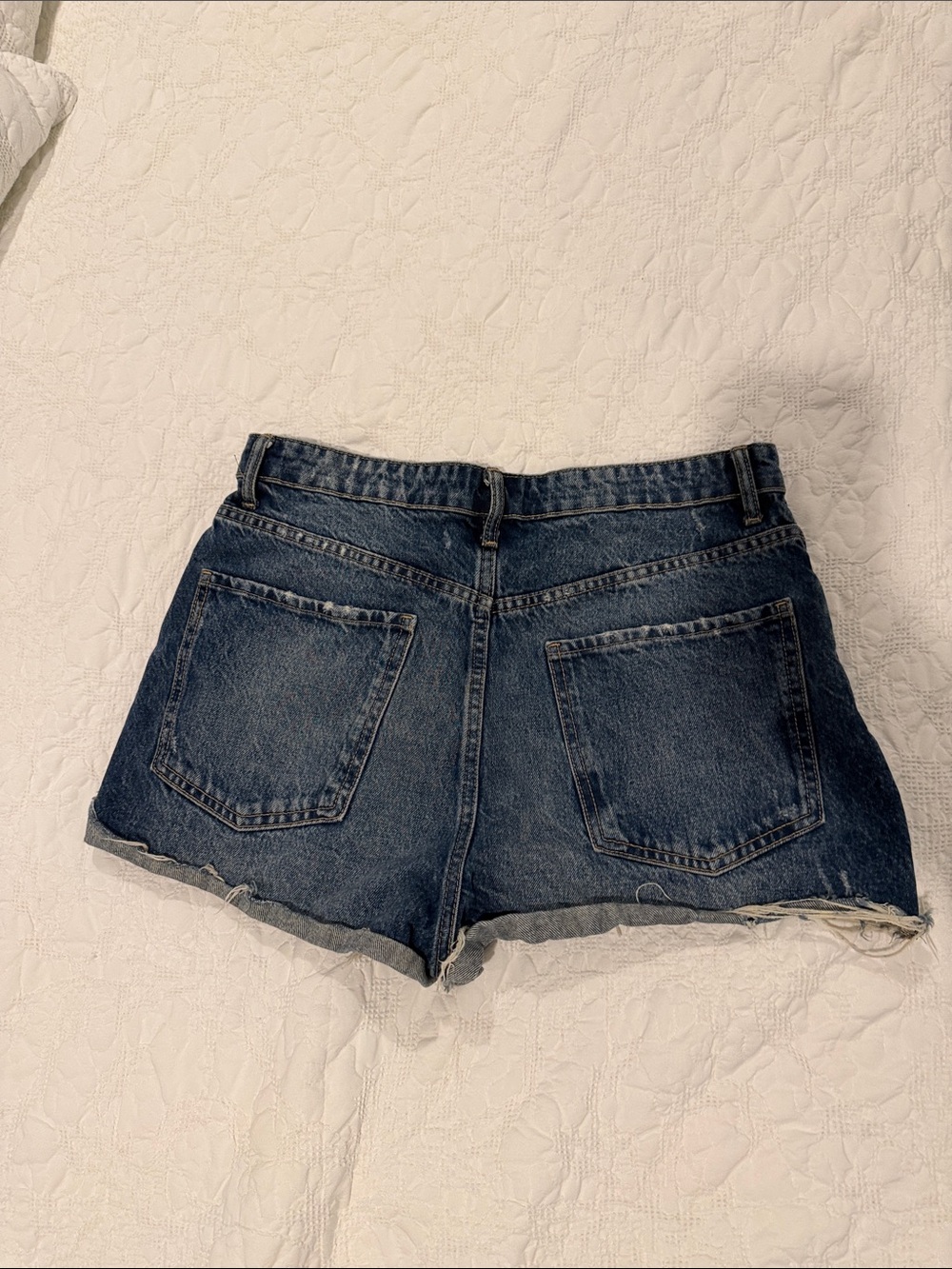 Zara Dark Blue Distressed High-Rise Jean Shorts - Picture 3 of 3
